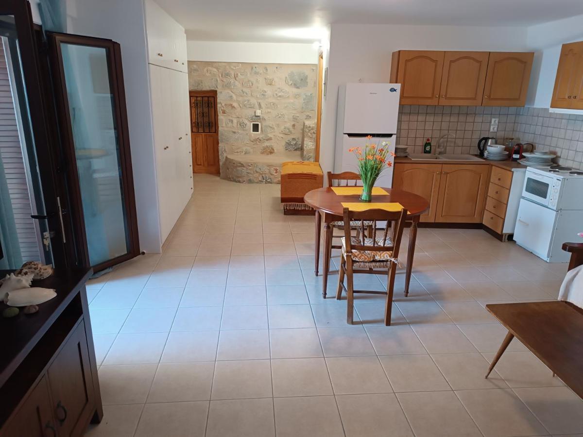 Mani Home Néon Oítilon Exterior foto