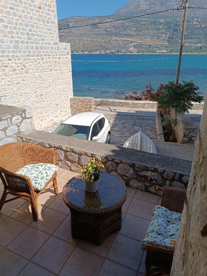 Mani Home Néon Oítilon Exterior foto