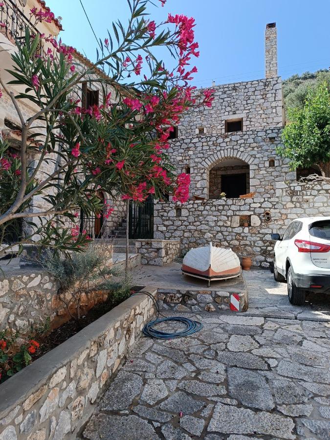 Mani Home Néon Oítilon Exterior foto