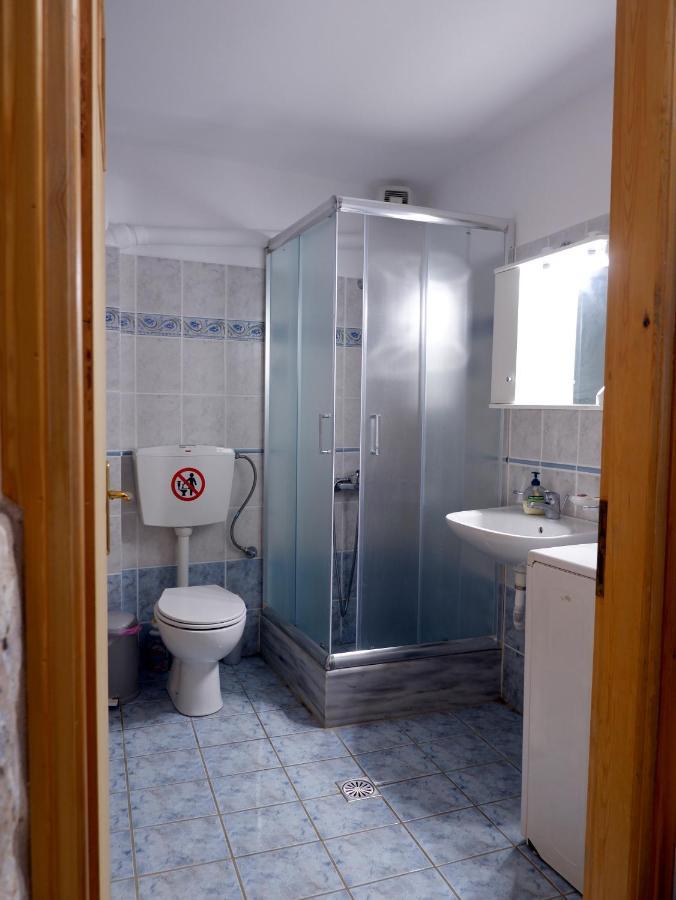 Mani Home Néon Oítilon Exterior foto