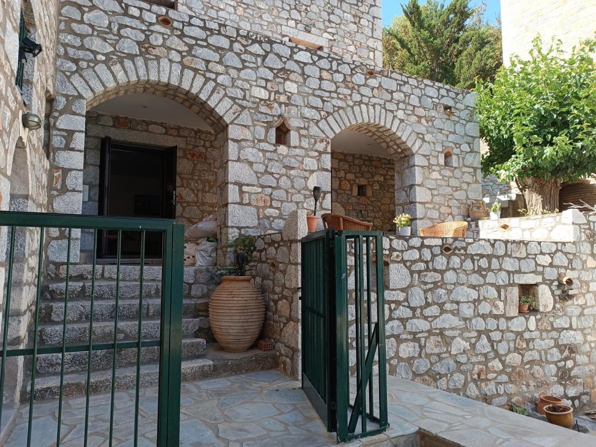 Mani Home Néon Oítilon Exterior foto